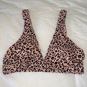 V-Neck Bikini Top Leopard Print